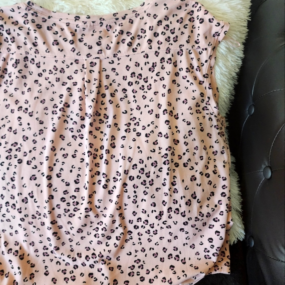 COPY - WOMAN'S SLEEVELESS TOP - Picture 2 of 4